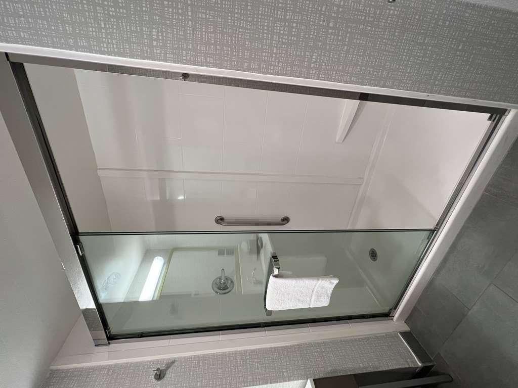 Hampton Inn Камминг Экстерьер фото