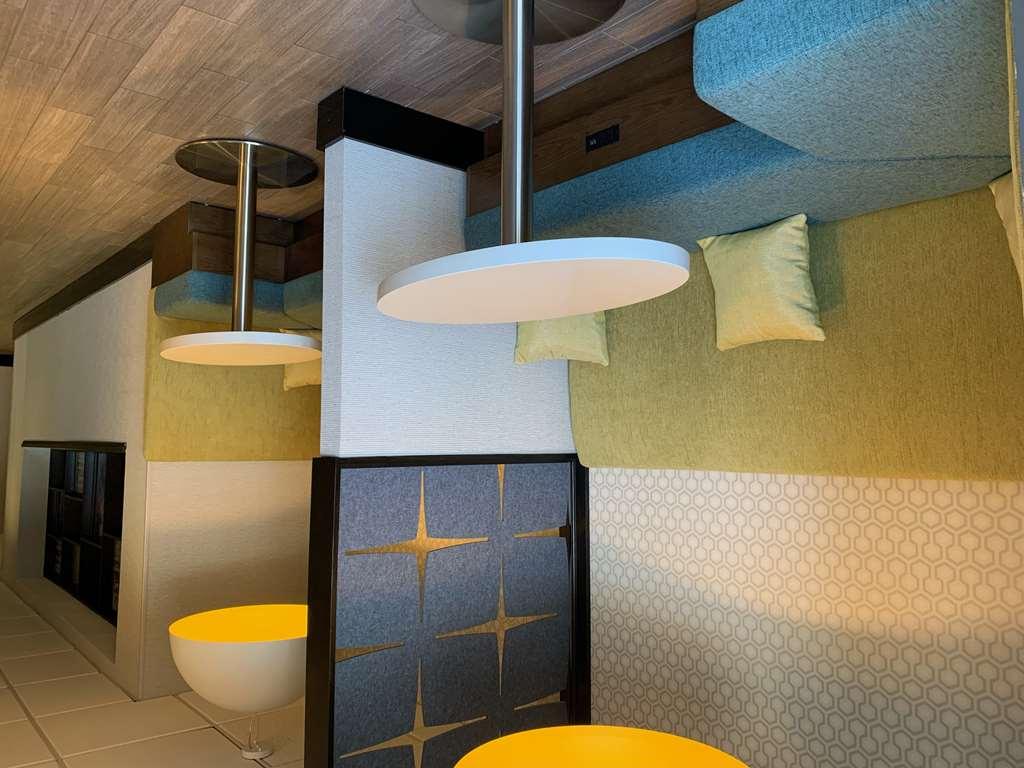 Hampton Inn Камминг Интерьер фото