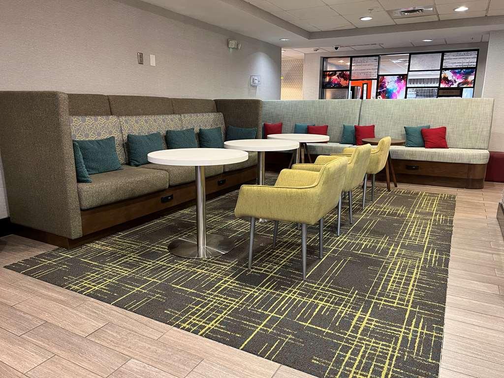 Hampton Inn Камминг Интерьер фото