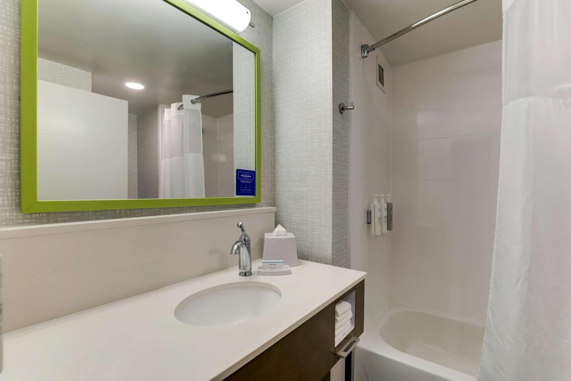 Hampton Inn Камминг Экстерьер фото
