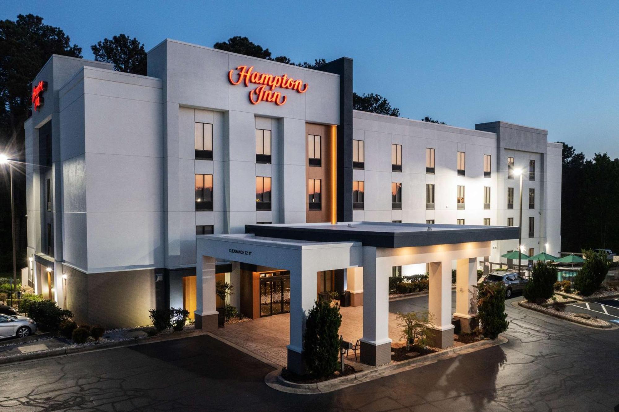 Hampton Inn Камминг Экстерьер фото